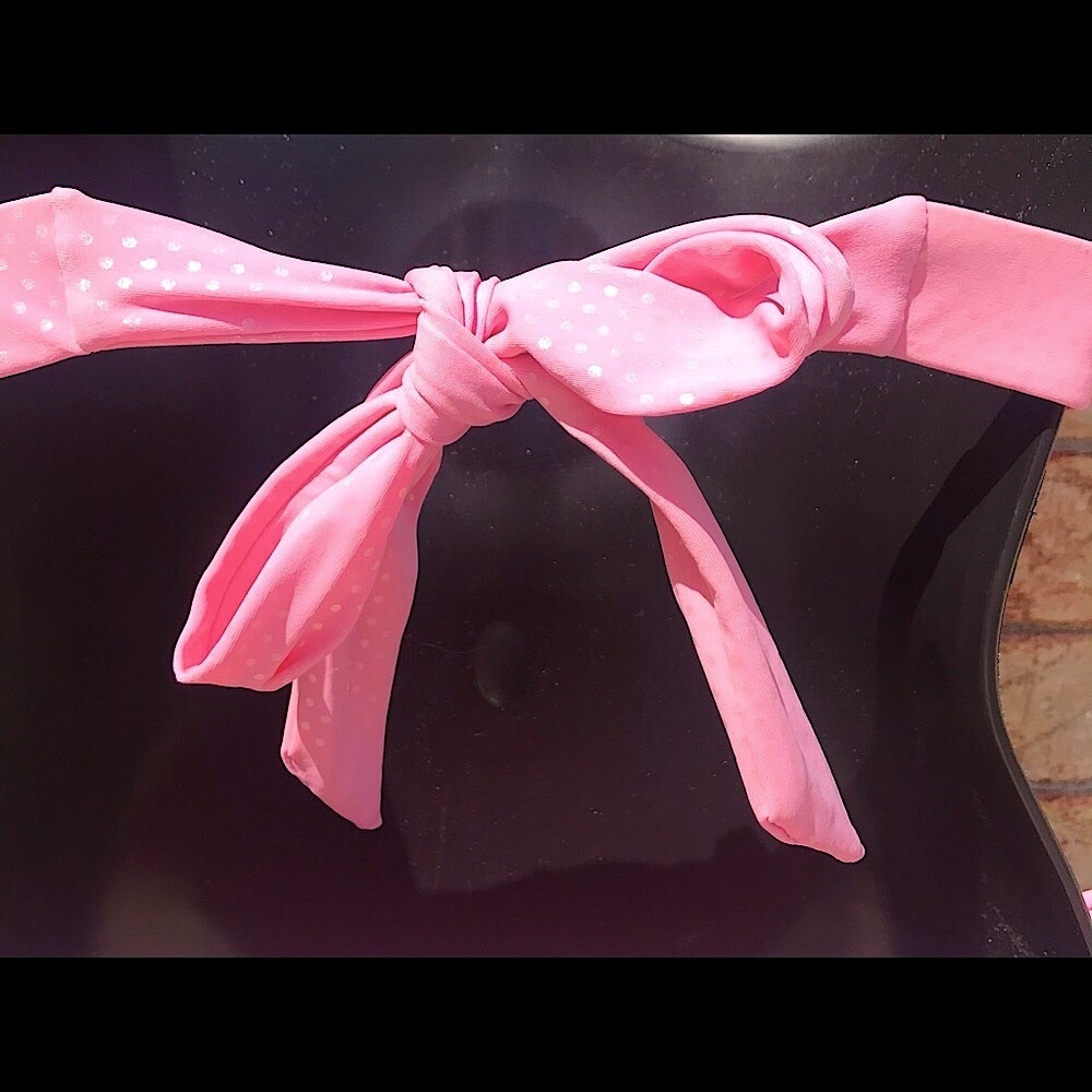 🆕🔥VS SUPER SEXY&SUPER FREAKING CUTE PINK/DAINTYSILVER DOTS BIKINI HALTER STYLE - Picture 5 of 16